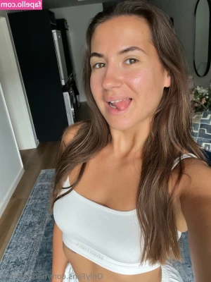 hannah.milr [ hannah-milr ] - Me la metes toda
