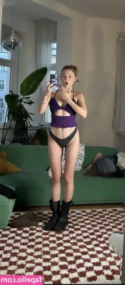 Julia Wulf [ julia-wulf ] - Since it s Locktober I think it s fair to tease bitchboy a little bit