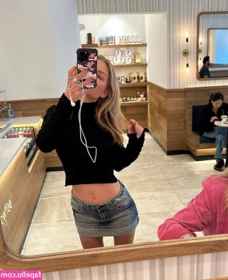 Julia Wulf [ julia-wulf ] - NOTICE    It s been fun  boys  I will discontinue posting content in