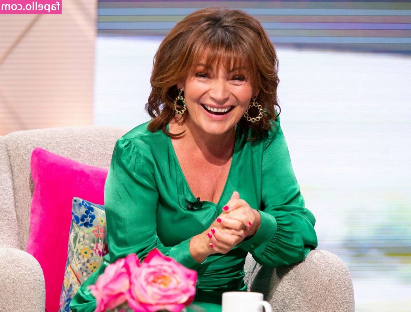 Kelly Lorraine [ kelly-lorraine-1 ] - No shirt, no problem