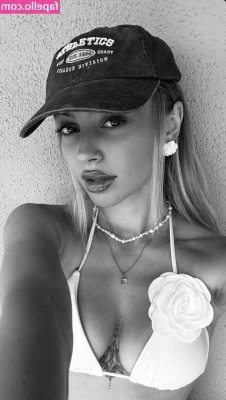 linuschka - Good morning   Shooting time yesterday   Cannot wait to show you my