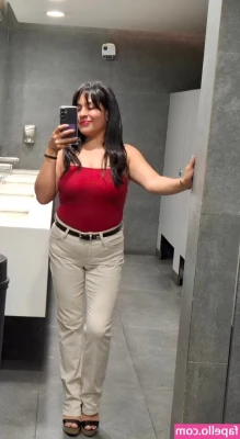 Astrid Collins [ astrid-collins ] - Sweaty feet lovers only!!!🦶💚 My boots not only contain my