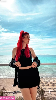 anna.gazanis [ anna-gazanis ] - Awesome vid with  asmrmaddy   Had a blast with her  She squirted for
