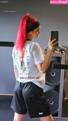 anna.gazanis [ anna-gazanis ] - Bu video için söylenebilecek tek şey  AŞAĞILANMANIN DİBİ   