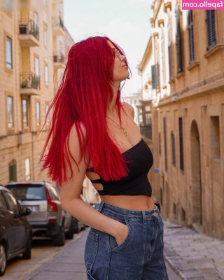 anna.gazanis [ anna-gazanis ] - Hey everyone 🤍 so I did this Vlog awhile ago and I’m finally