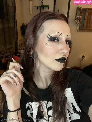taydertoxic - make me moan your name 🥵
