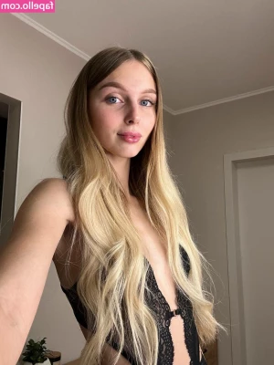 sofiaaaparker - Want to watch me strip? 😈💦