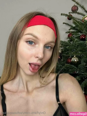 sofiaaaparker - Morning  lover  Aren t you glad it s titty Tuesday