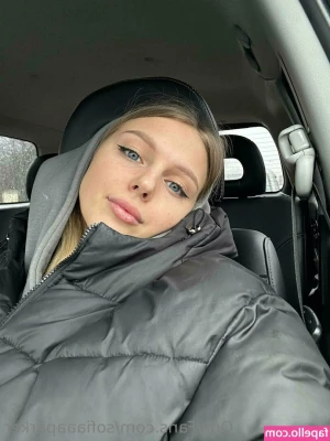 sofiaaaparker - I am so naughty😈😈😈Was an insane show again🥰🙈