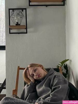 sofiaaaparker - a glorious, highly accurate post-cum photoset.  absolutely dead 💀