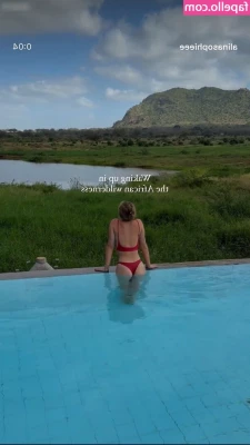 Alina Sophie Holst [ alina-sophie-holst ] - 💋 I like to be pinched and bitten 😌