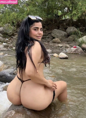 Adriana Rios [ adriana-rios-1 ] - 🤪I woke up in the morning😋 ❤️and I got a little bored😁