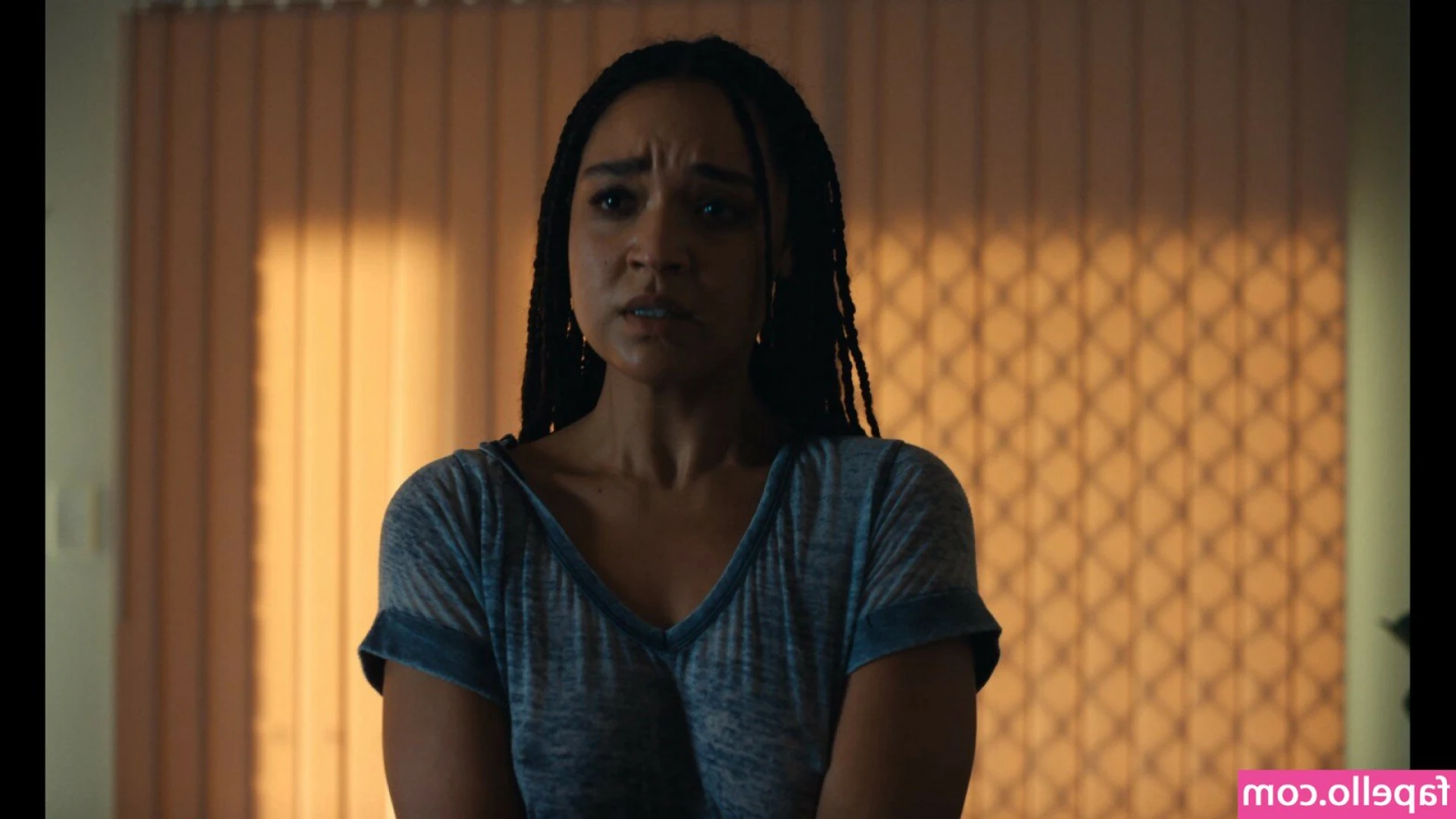 Aisha Dee [ aisha-dee ] - Staying in a robe all day, is that ok with everyone?