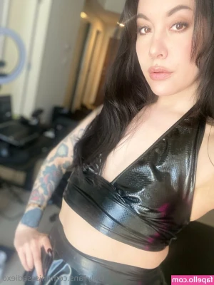 misssadiexo - Hotel tings 🖤🥵