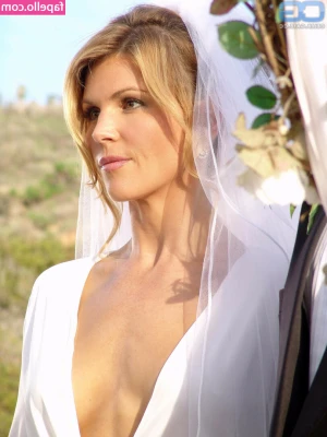 Lori Loughlin [ lori-loughlin ] - Do you want ahego?? 🤪