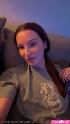 theonlycherry - Swipe to see what’s underneath 😜↔️