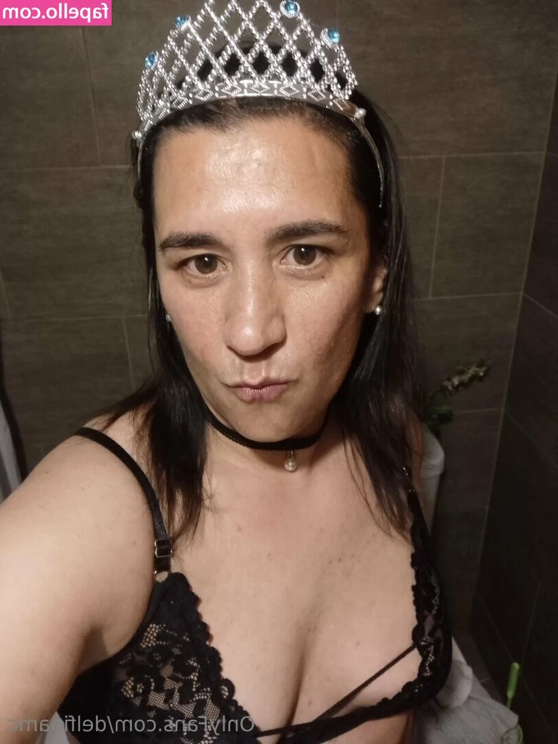 delfinamc - My juicy tits are built to take some huge loads😏💦