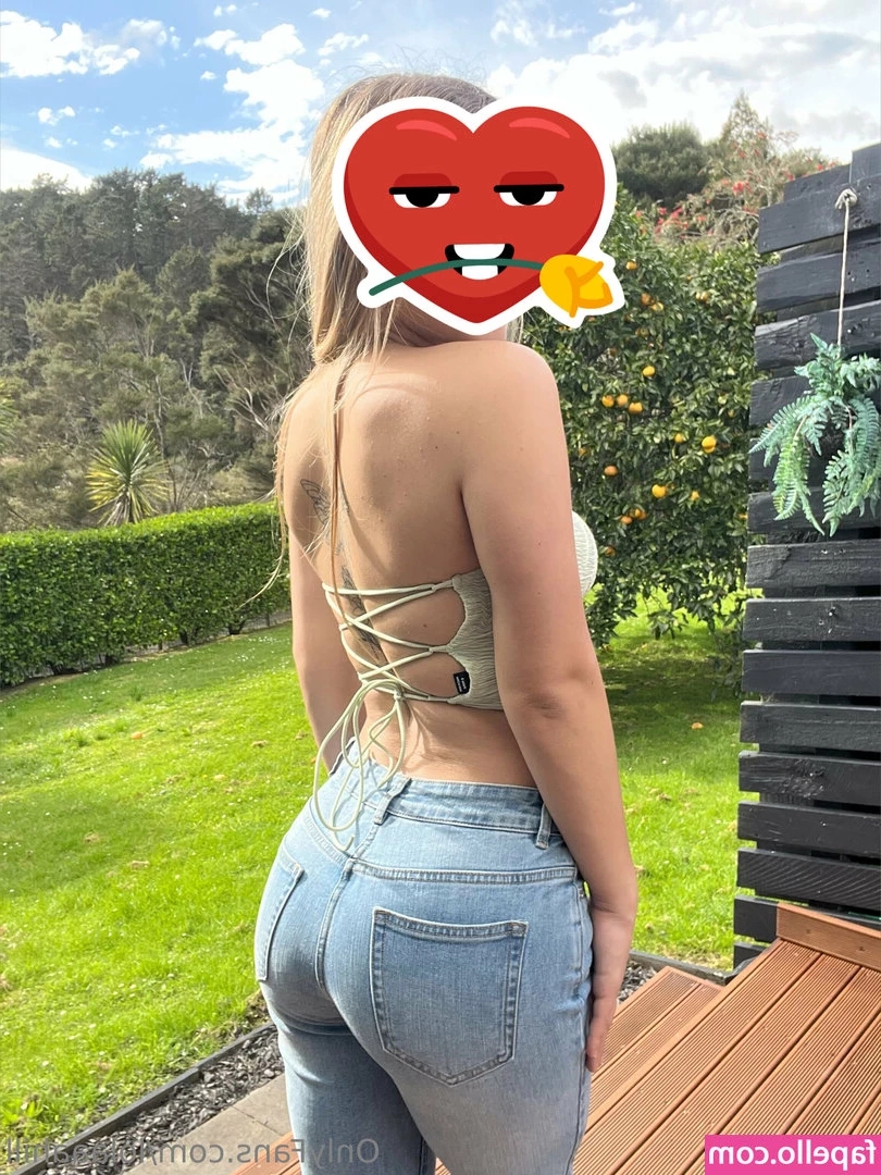 lolaaahill - This summer set is sooooooo hot!!! 