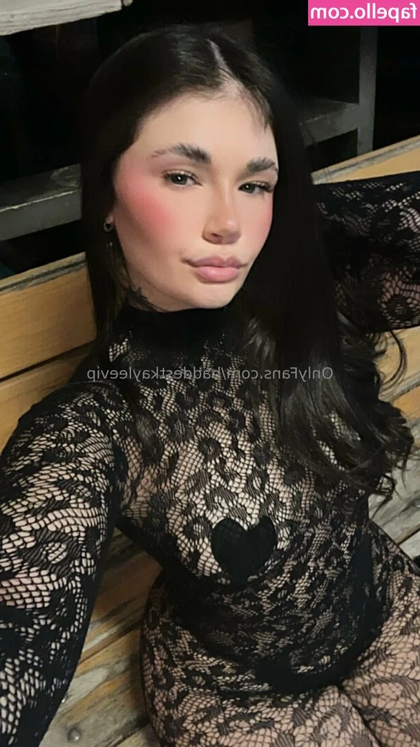 u246366830 - Showing my ASSests for Humpday 🥵 TIP and I’ll Show YOU A LOT