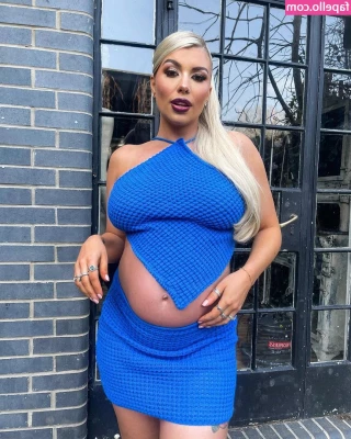 Olivia Buckland [ olivia-buckland ] - Another little tease clip  Just a stripping little demon for you