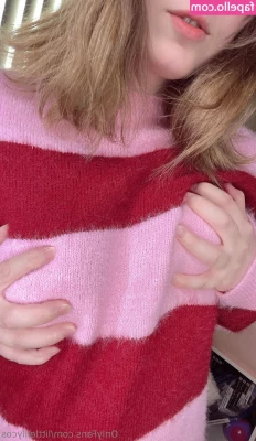 littlelilycos - Here s an extra special treat for hump day   have a great day