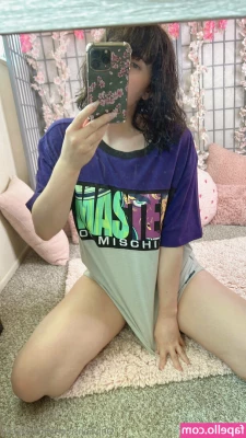 littlelilycos - Soooo, you're out for dinner with your wife but I start hitting on