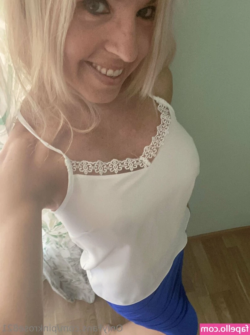 pinkrose821 - Estuve practicando esta forma de satisfacción  Alguno de ustedes lo