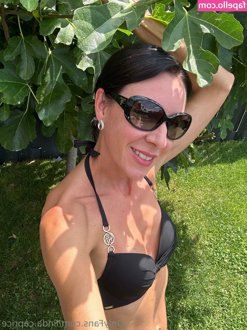 linda.caprice [ linda-caprice ] - What kind of content should I make    let me know
