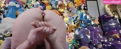 Freya Amari [ freya-amari ] - I love telling my fans how to stroke their cock to my juicy pussy  It