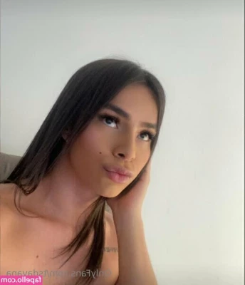 tsdayana - My New video DROPPED this morning! Find it in your DMs🥖💦