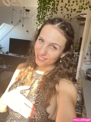 marywet_freechannel [ marywet-freechannel-1 ] - Look at my nipples from that fishnet