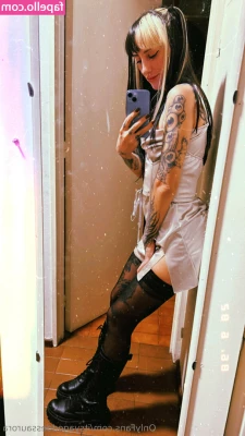 itsyagoddessaurora - 2 for $12 🥵  💕Video 1 You're my neighbor and I invite you in