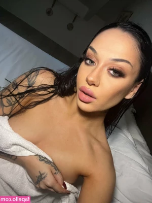 cecevegaa - Well, baby, would you help me get dressed or would you help me get