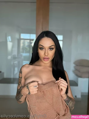cecevegaa - I know you wanna see the full video with ALL up close shots and angles