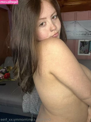 mommy.xx_free [ mommy-xx-free ] - I got Fis8ed today