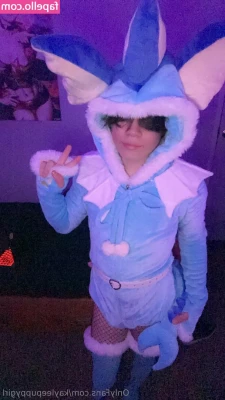 kayleepuppygirl - Camera role Friday drop