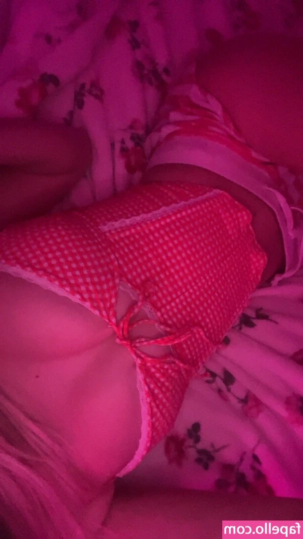 Briannaruso - Do I make you SEE RED