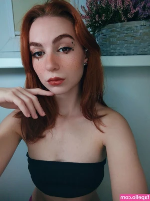 Mia_MiMi [ mia-mimi ] - Sometimes  two fingers are enough to give pleasure to women and