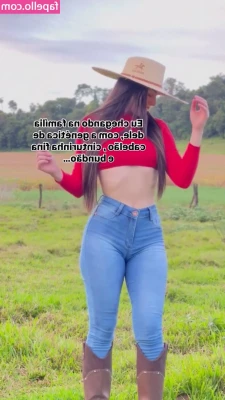 Geandra Bazzanella [ geandra-bazzanella ] - Come suck on these big titties babe🤪🤪