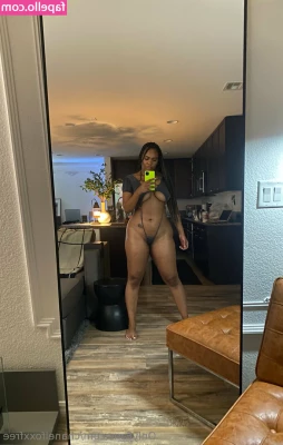 chaanelfoxxxx