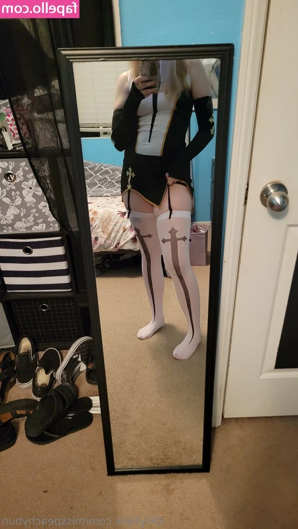misspeachybun - Feeling naughty 💦👅
