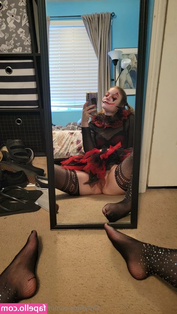 misspeachybun - Are you batty for me? 😈🦇🖤 October is underway and so is all