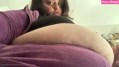theillusiveham - Mira tus dms amor😍