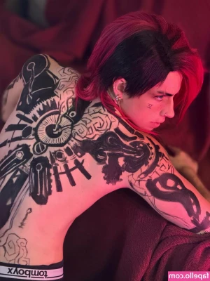 the.elfin.artist [ the-elfin-artist ] - On my knees for you ..