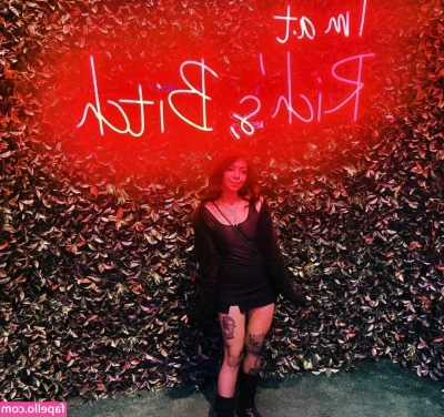 Aileen Senpai [ aileen-senpai ] - Video "Santa Niki is comming for you" A role play video of Niki