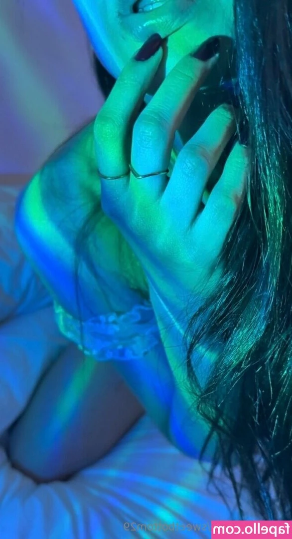 sweetbottom29 - good morning 💕 plz eat my ass