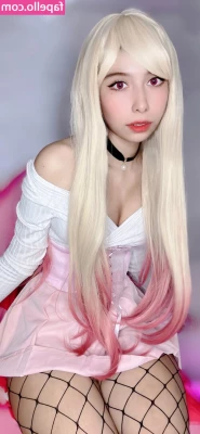 Lilywaifu - Over 300 subscribers  Wow thanks y all