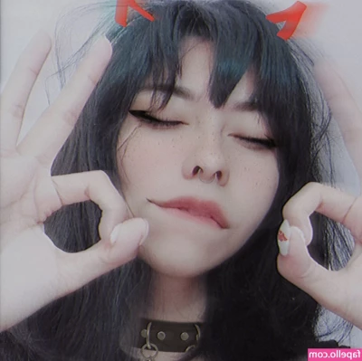 Lilywaifu - nature babe