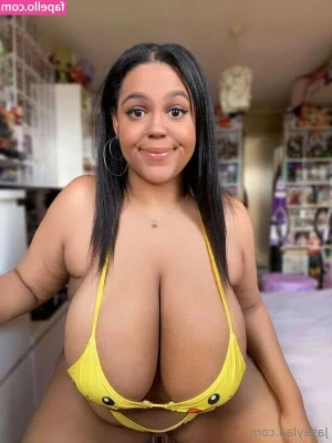 Jasayla-Jade - You know what I want you to do, so do it 😉🤤