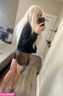 Cindy Nguyen [ cindy-nguyen ] - April would look so good in latex 🤤